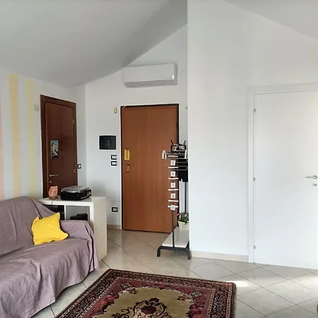 公寓 Casa Raffaele *